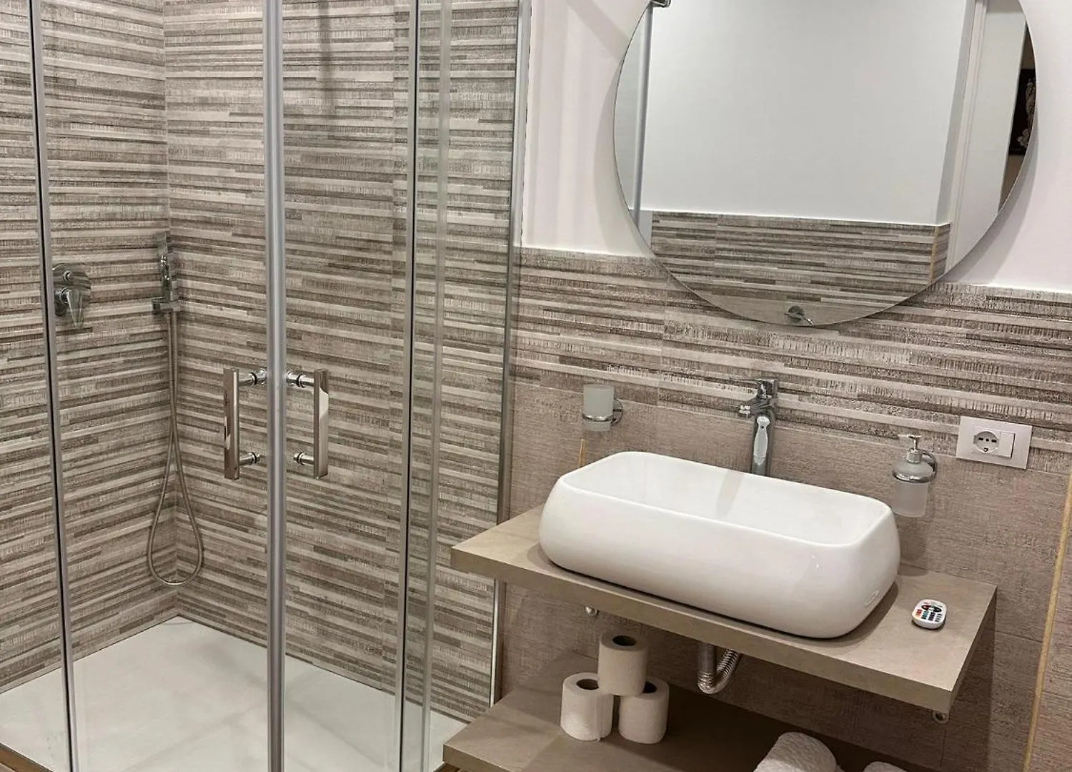 Miryal Holidays Apartment Palermo 0*,
