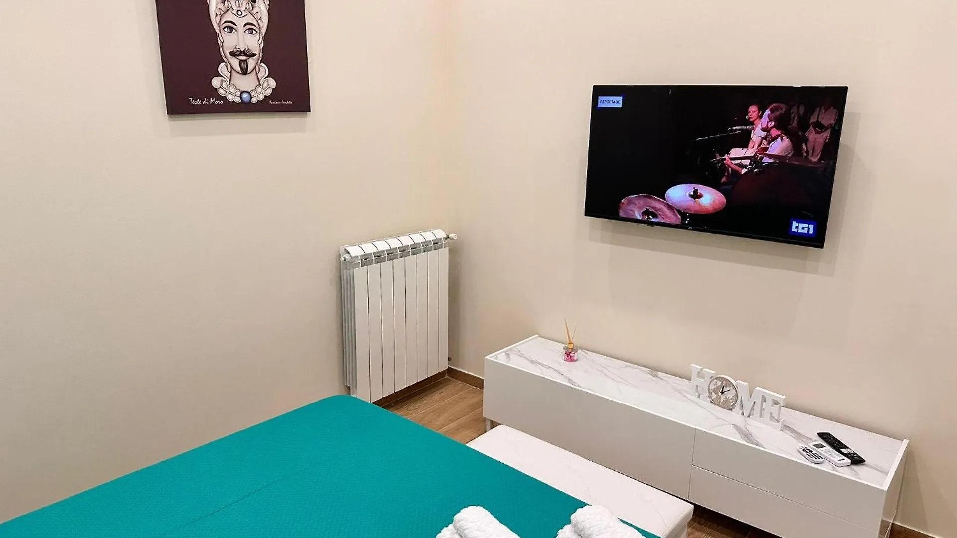 Miryal Holidays Apartment Palermo Italy